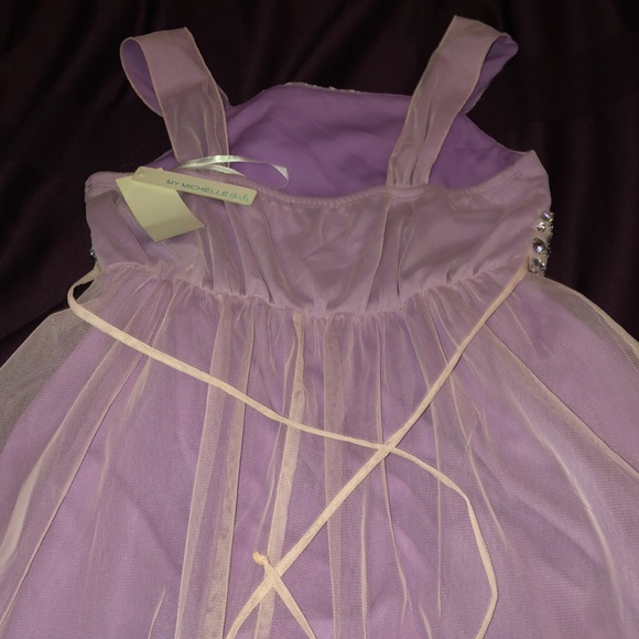 Dress - Picture 5 of 6